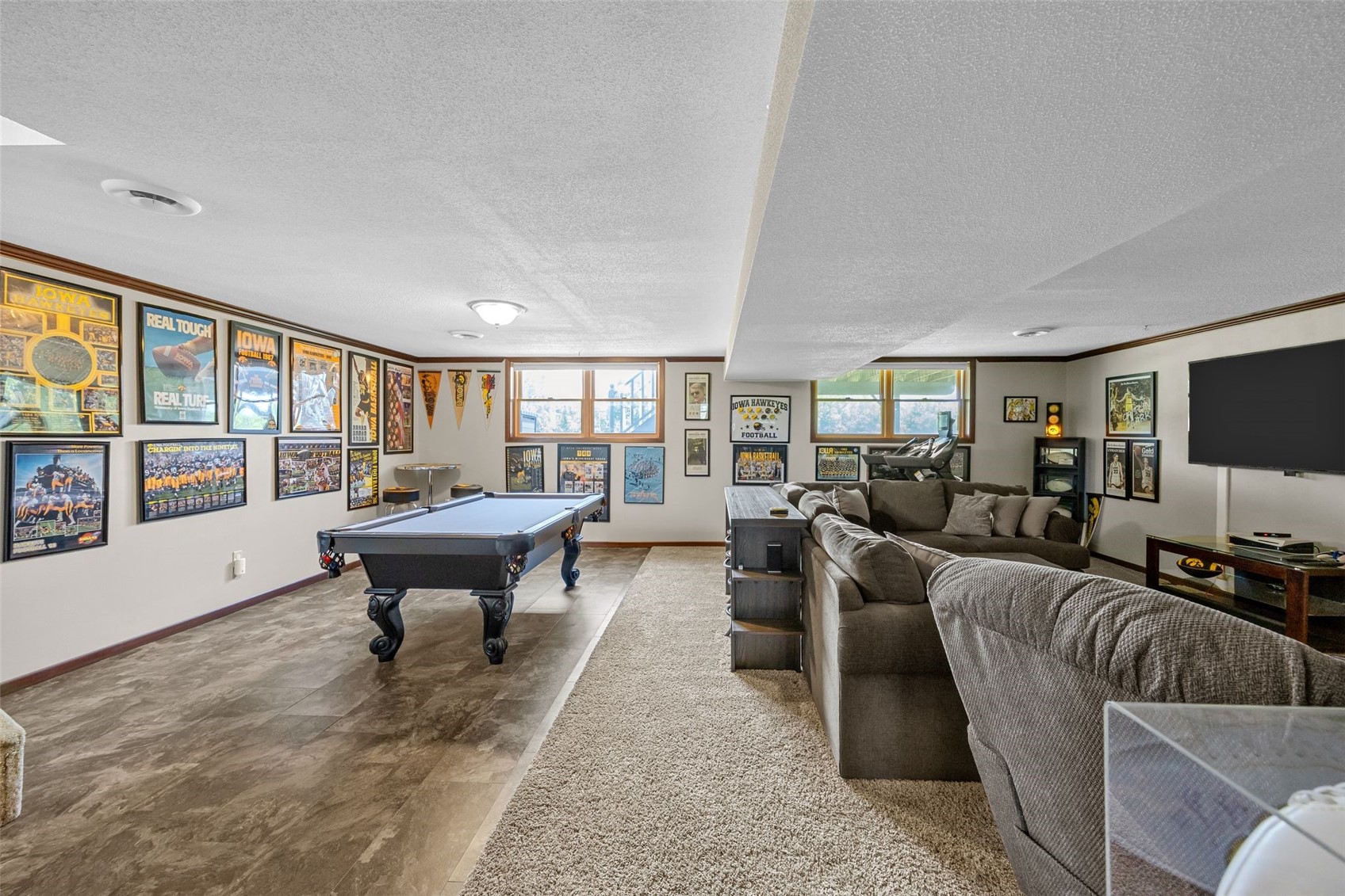 213 Maple Street Olin IA 52320