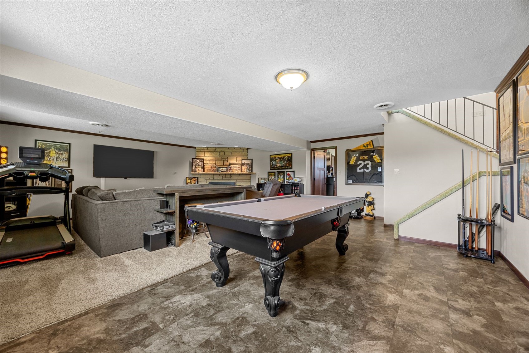 213 Maple Street Olin IA 52320