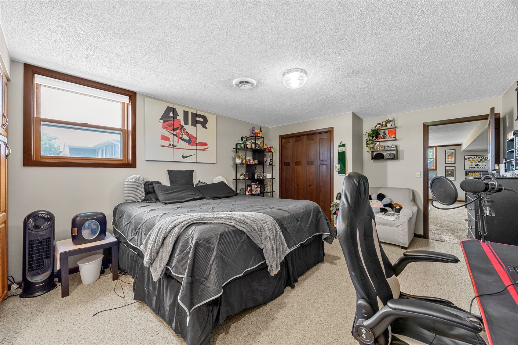 213 Maple Street Olin IA 52320