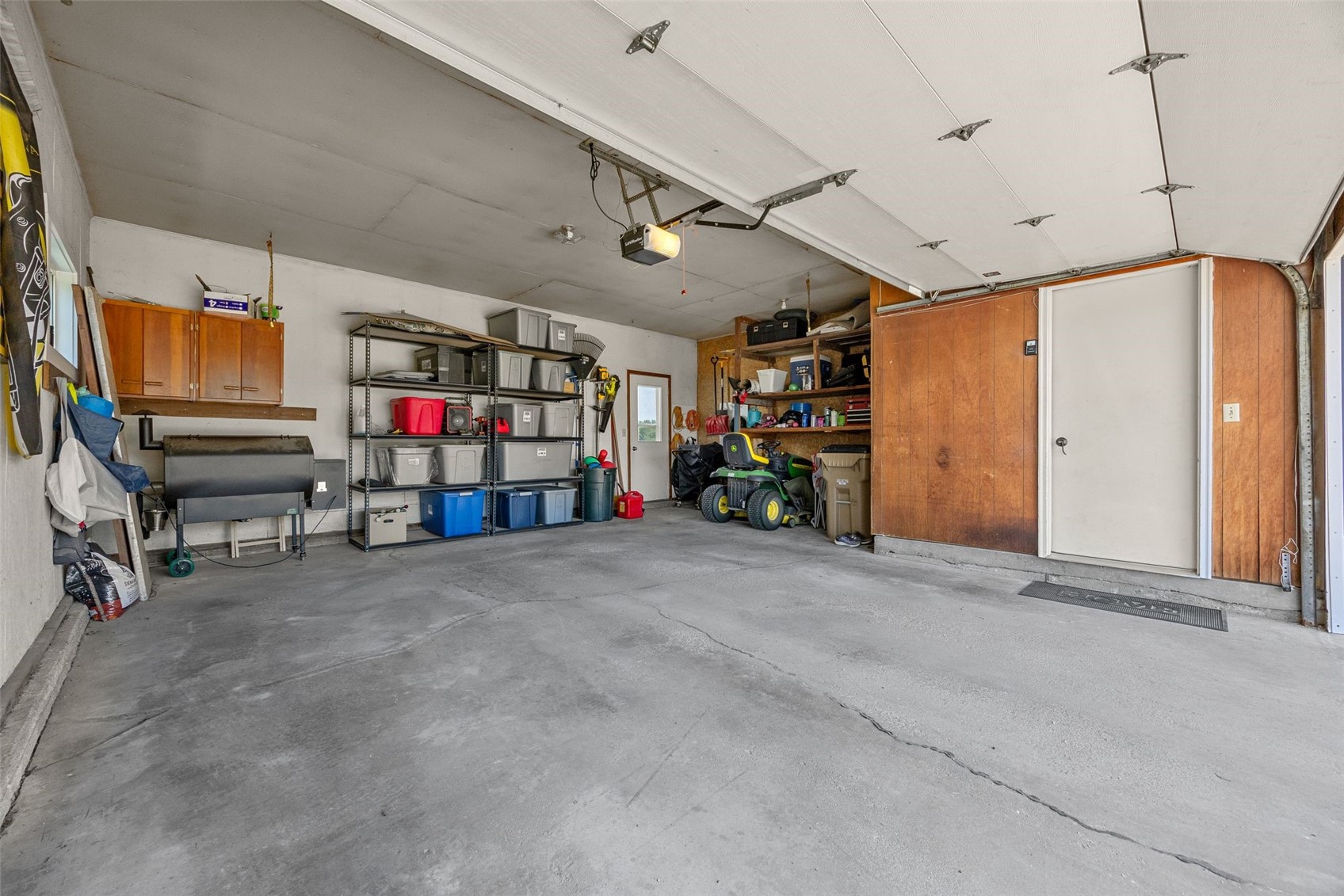 213 Maple Street Olin IA 52320