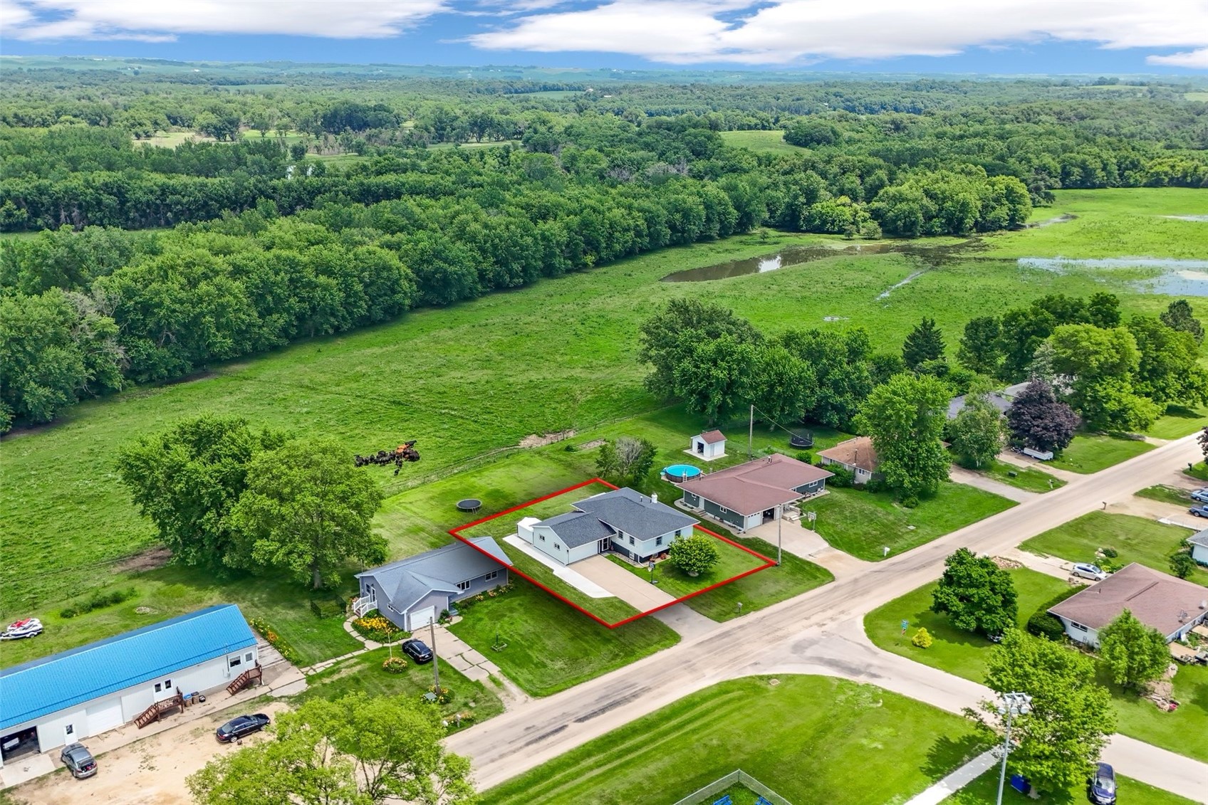 213 Maple Street Olin IA 52320