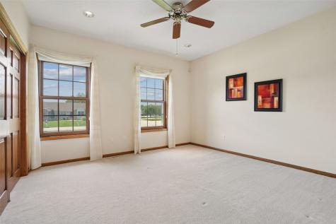 312 Brougham Court Robins IA 52328