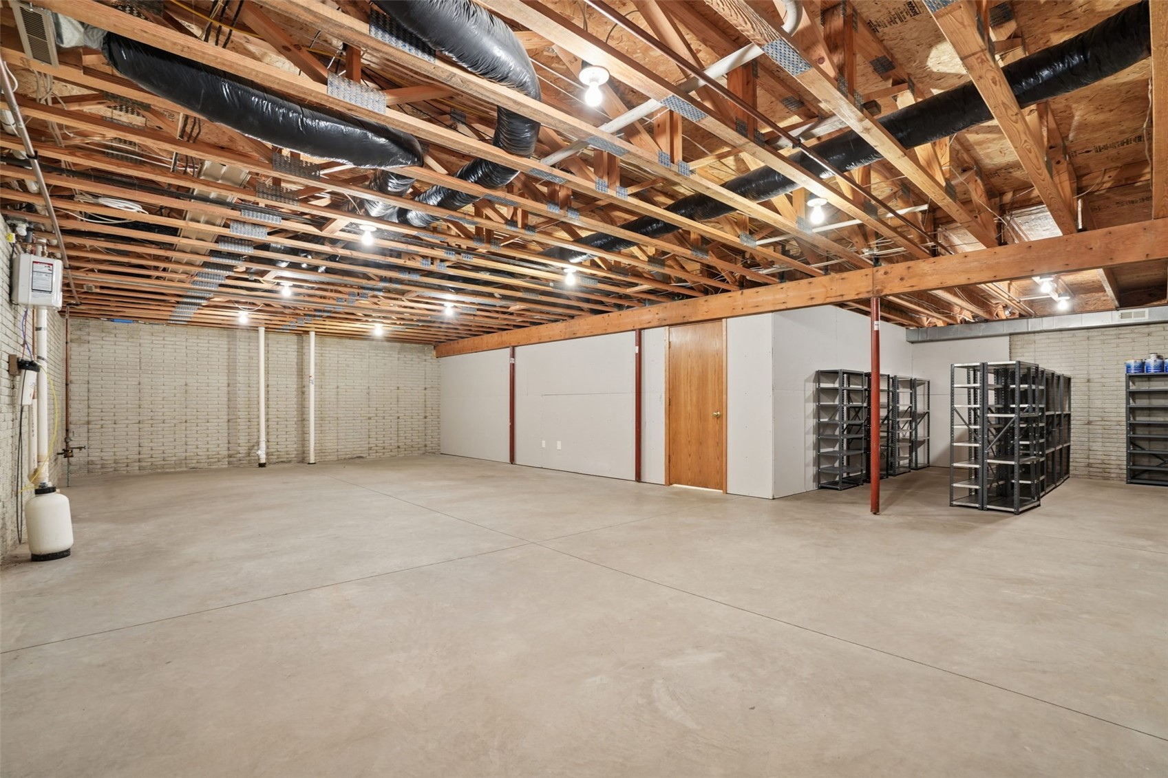 312 Brougham Court Robins IA 52328