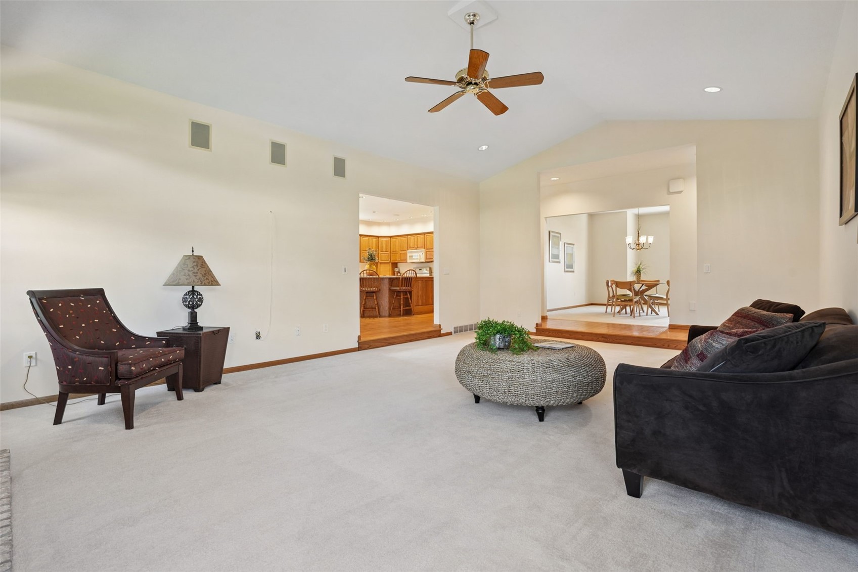 312 Brougham Court Robins IA 52328