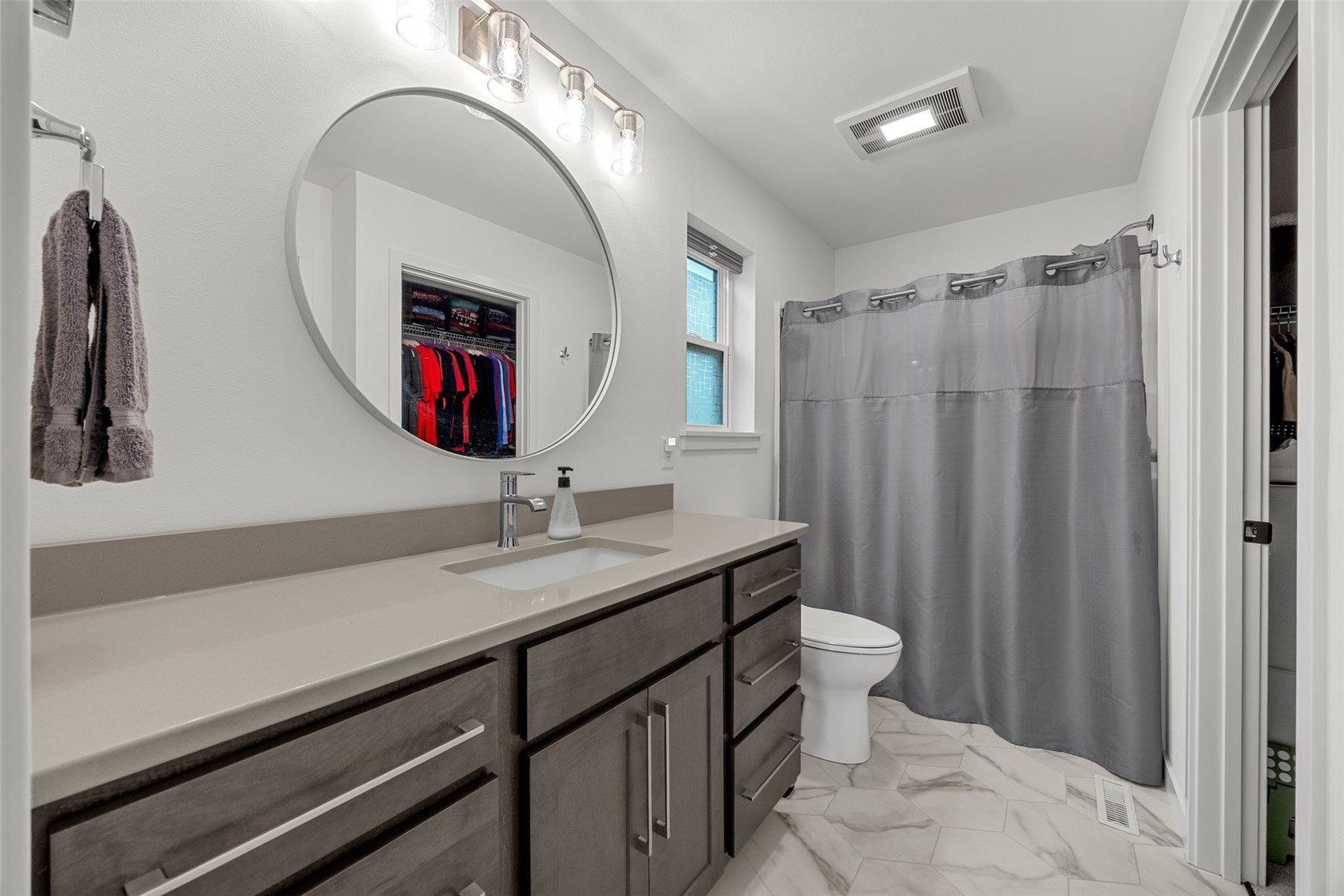 3483 Edgebrooke Drive Marion IA 52302