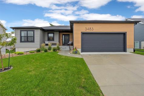 3483 Edgebrooke Drive Marion IA 52302