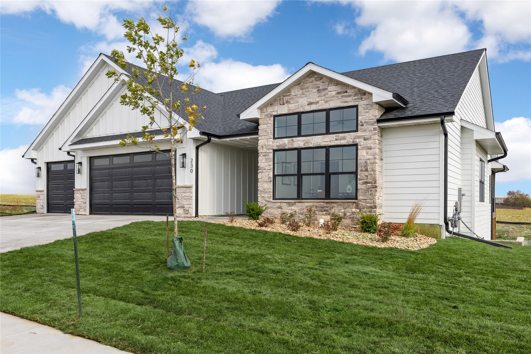 230 Howard Avenue NW Swisher IA 52338