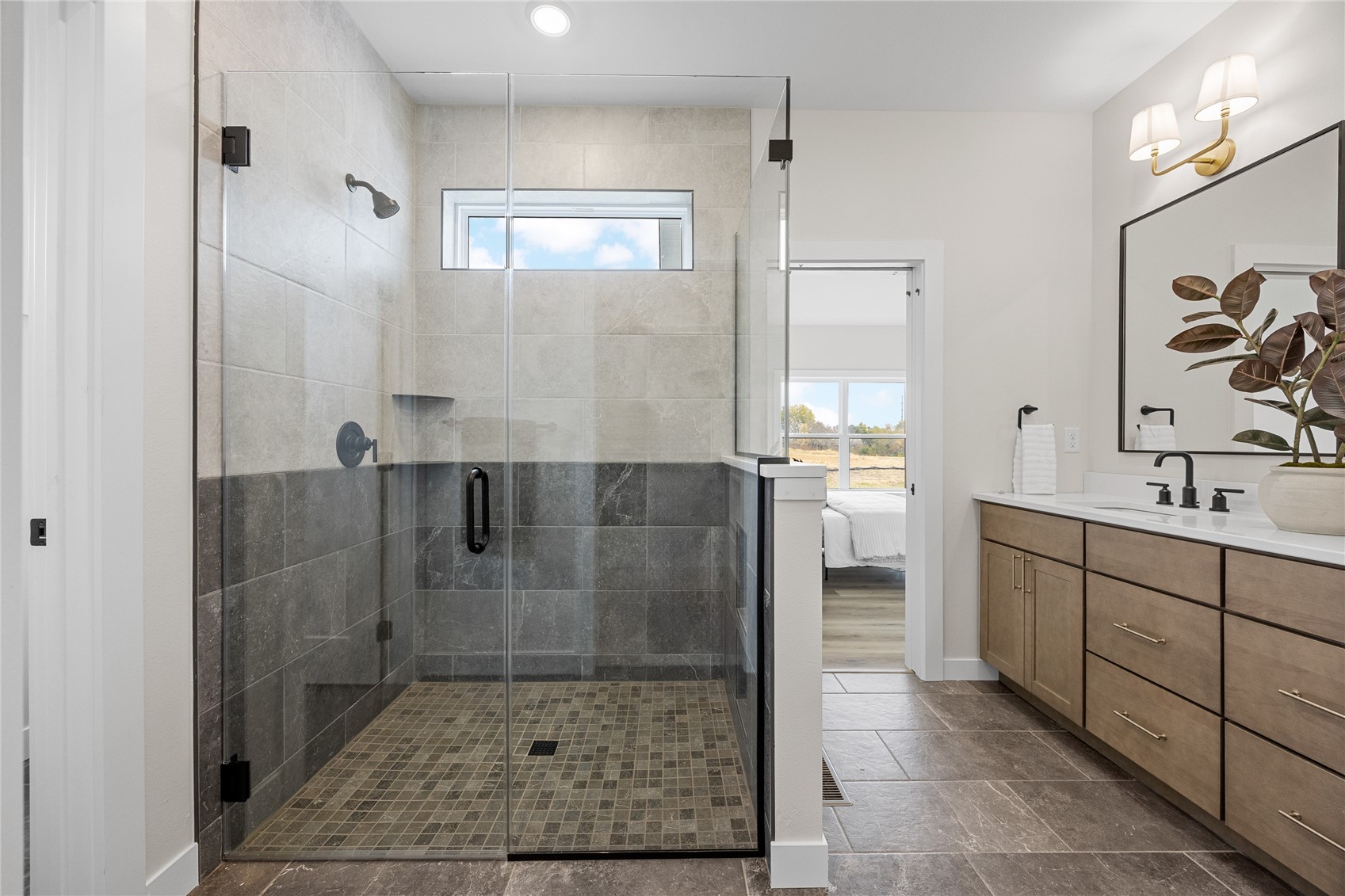 230 Howard Avenue NW Swisher IA 52338