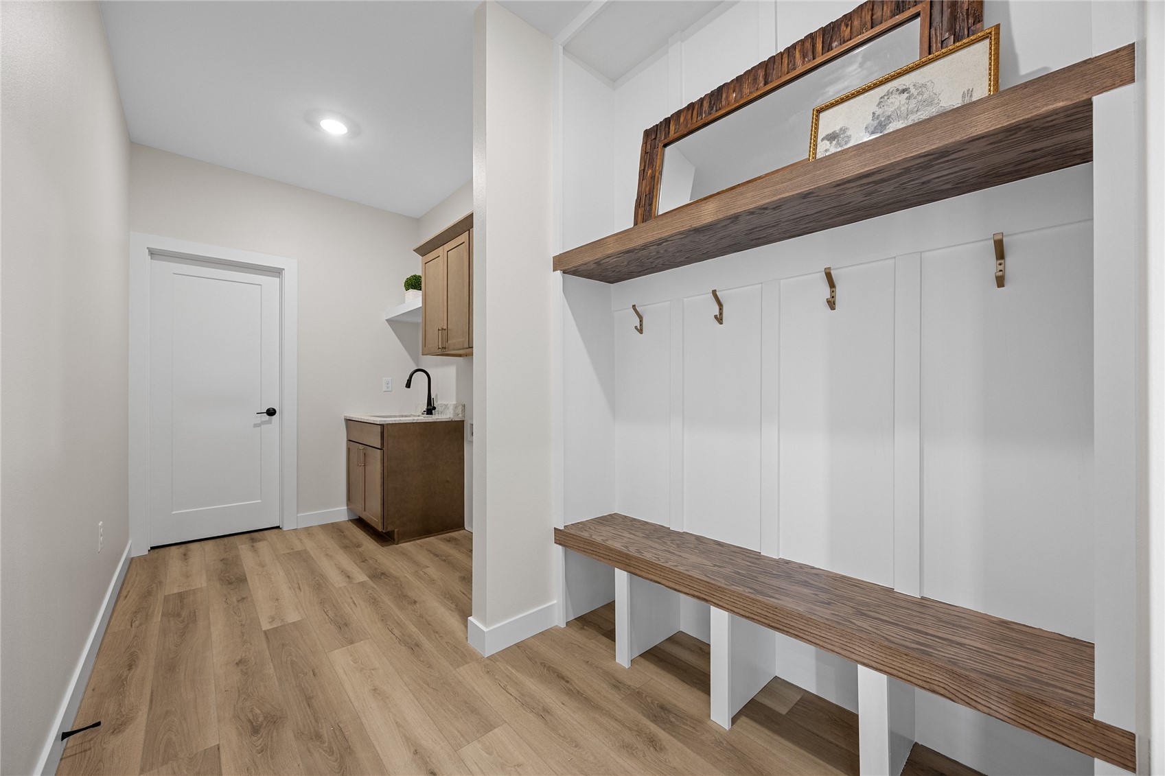 230 Howard Avenue NW Swisher IA 52338