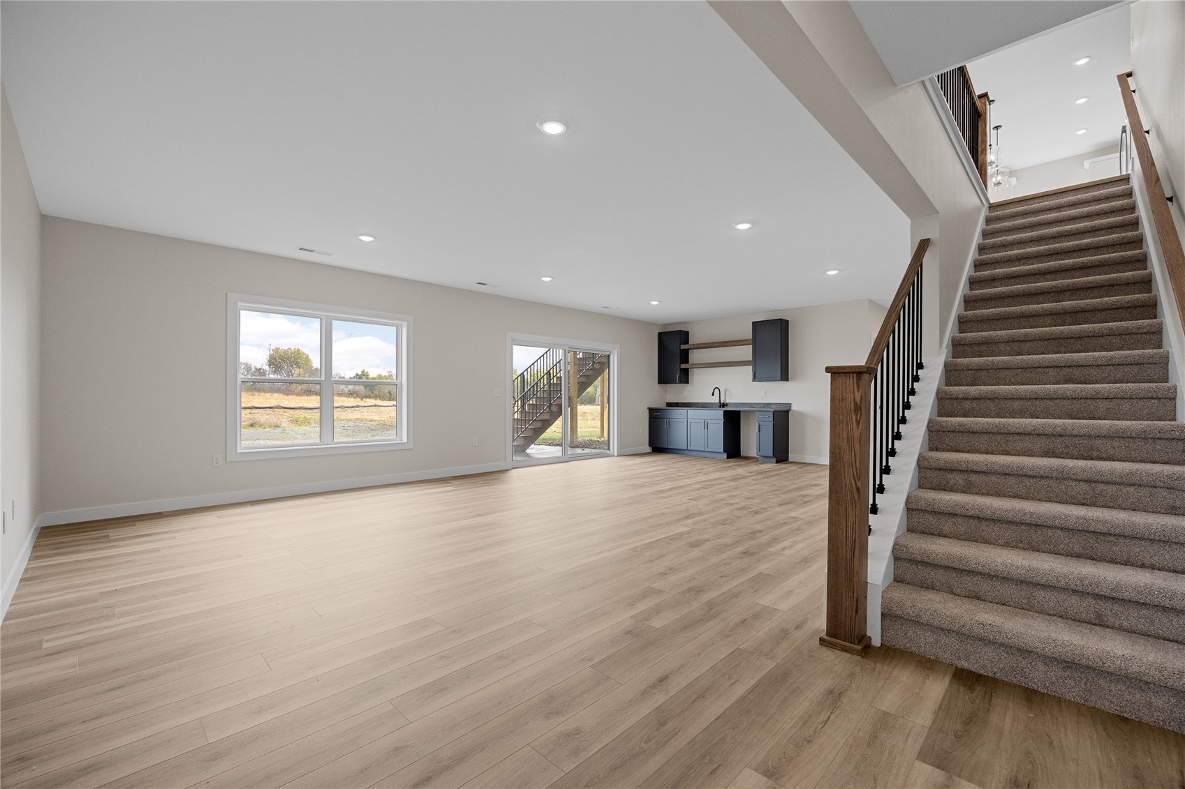 230 Howard Avenue NW Swisher IA 52338