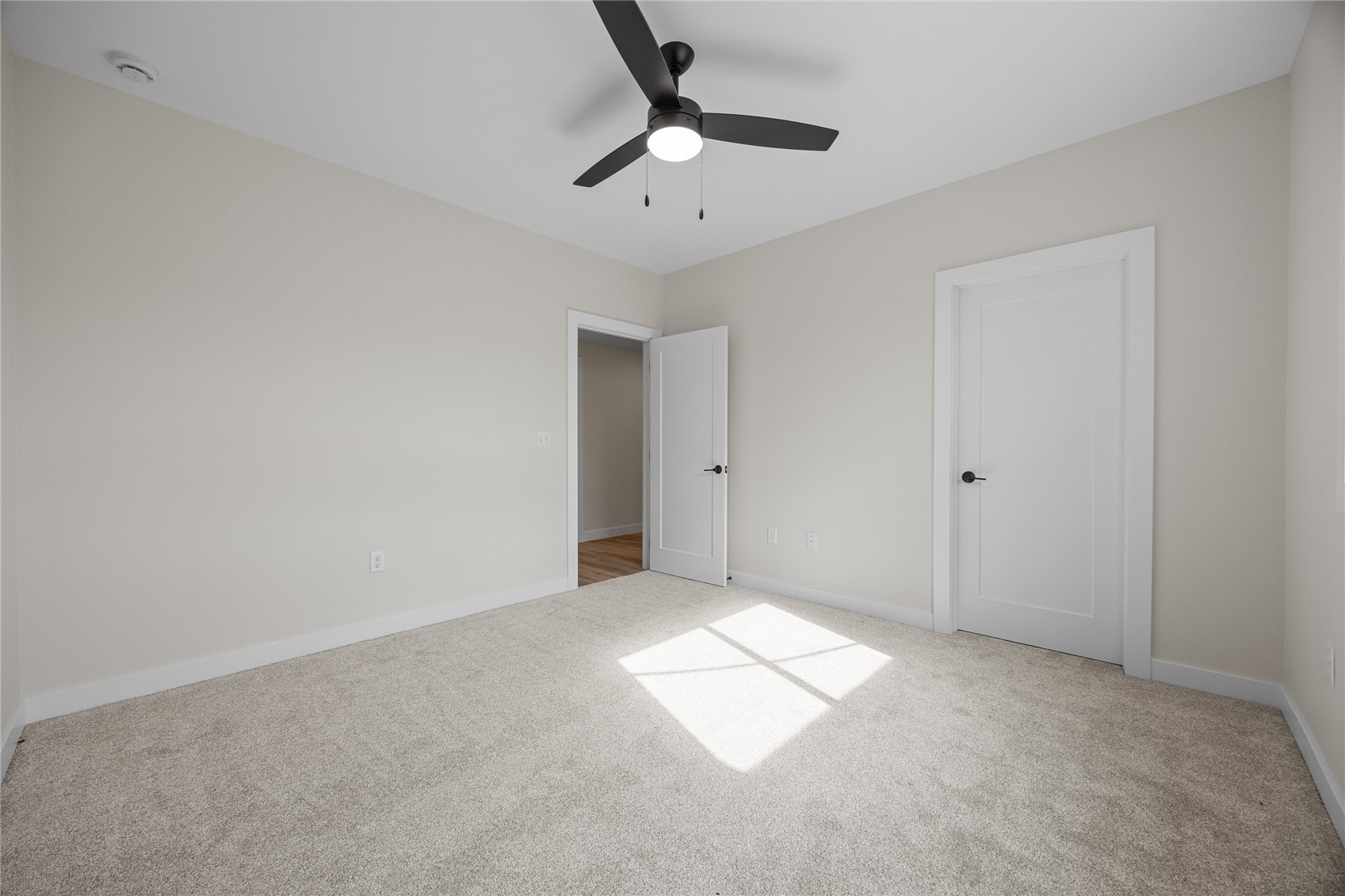 230 Howard Avenue NW Swisher IA 52338