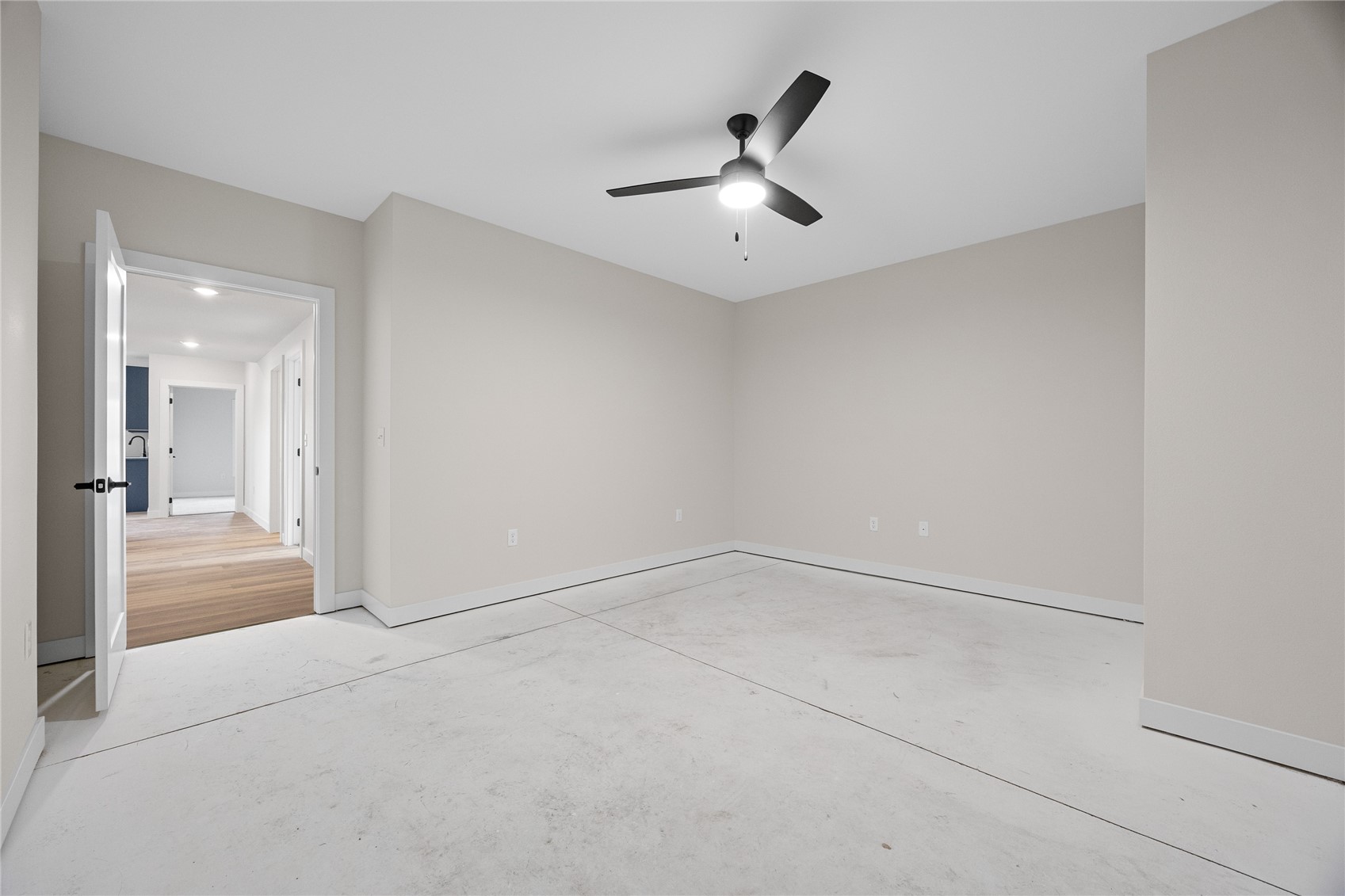 230 Howard Avenue NW Swisher IA 52338