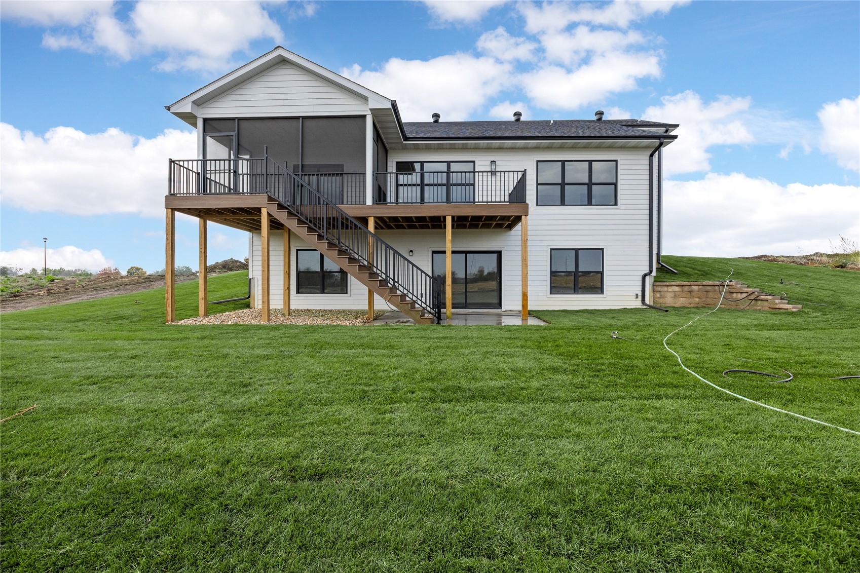 230 Howard Avenue NW Swisher IA 52338
