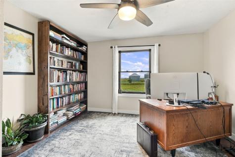 4440 Schultz Road Center Point IA 52213