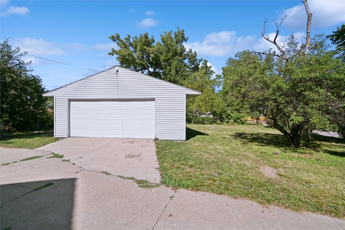 1424 11th Street SW Cedar Rapids IA 52404