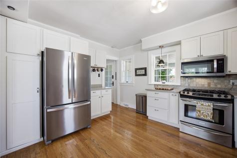 245 23rd Street Drive SE Cedar Rapids IA 52403