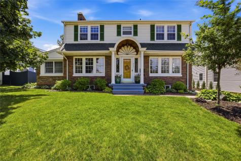 245 23rd Street Drive SE Cedar Rapids IA 52403