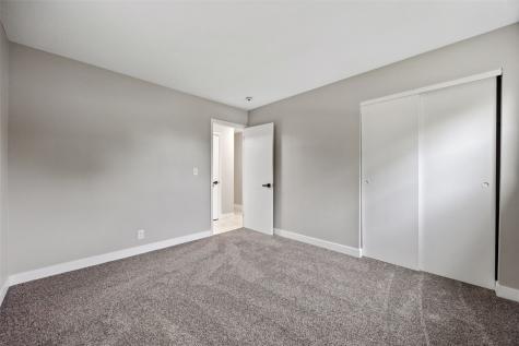 332 Crandall Drive NE Cedar Rapids IA 52402