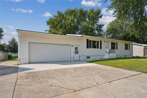 419 E 4th Street IA 50668