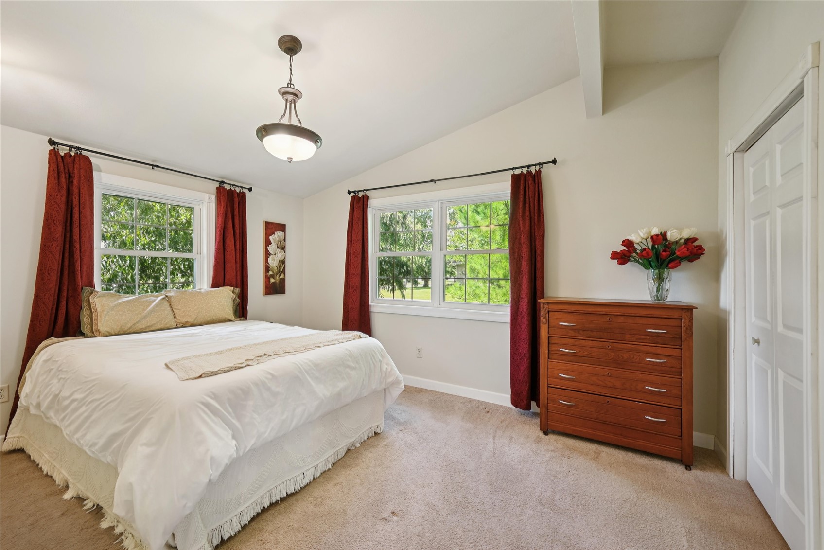 109 Elm Street Van Horne IA 52346