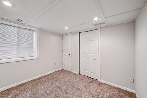 109 Elm Street Van Horne IA 52346