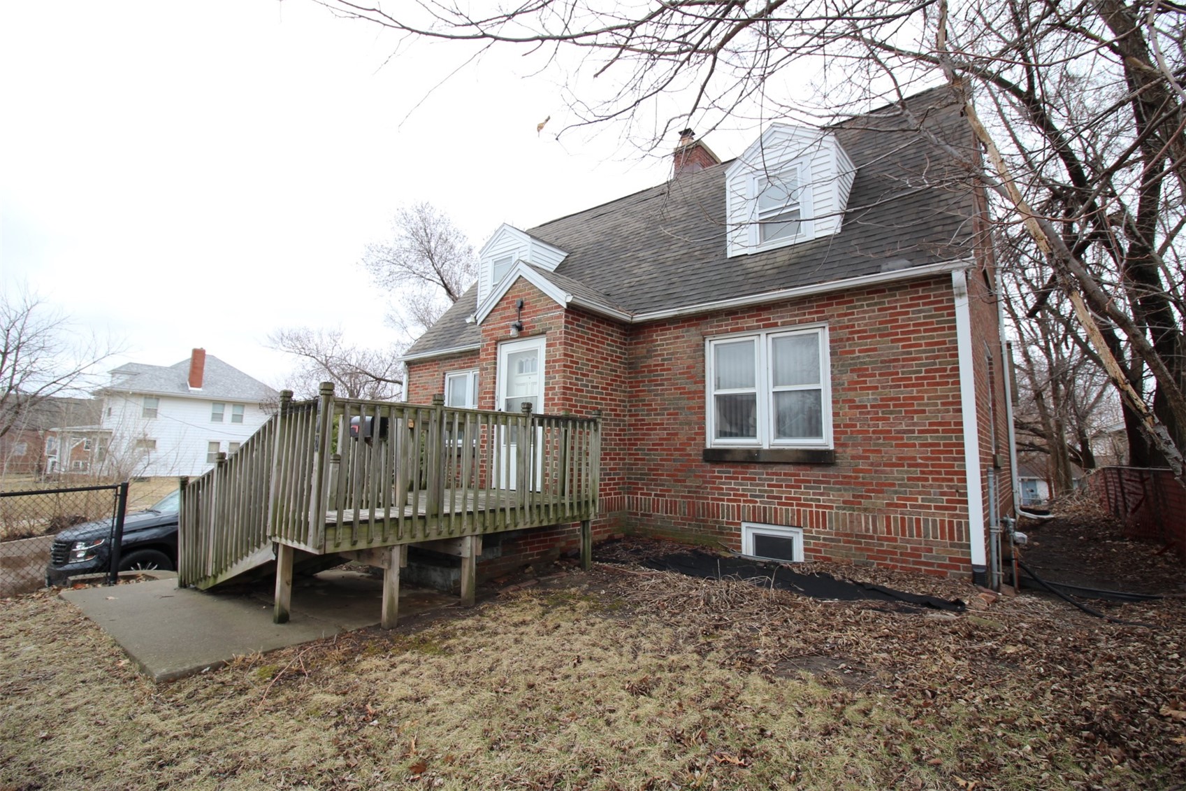 1421 1st Avenue SW Cedar Rapids IA 52404