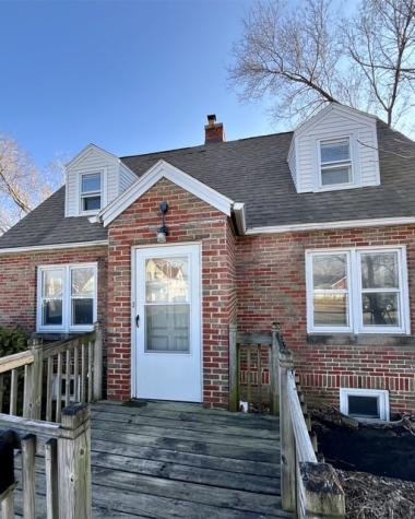 1421 1st Avenue SW Cedar Rapids IA 52404