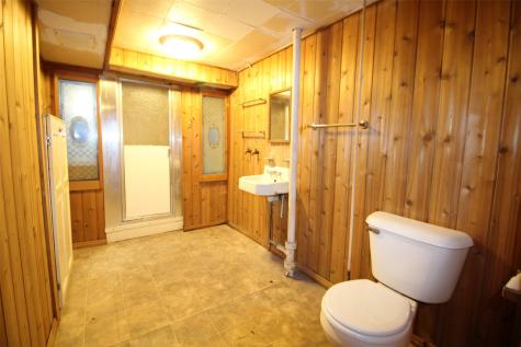 1421 1st Avenue SW Cedar Rapids IA 52404