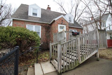 1421 1st Avenue SW Cedar Rapids IA 52404