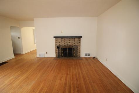 1421 1st Avenue SW Cedar Rapids IA 52404