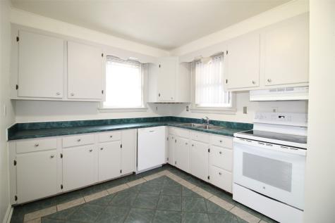 1421 1st Avenue SW Cedar Rapids IA 52404
