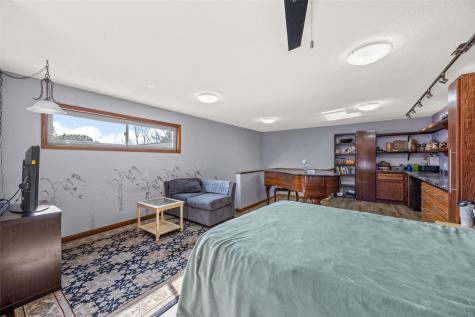 131 Rosedale Road SE Cedar Rapids IA 52403