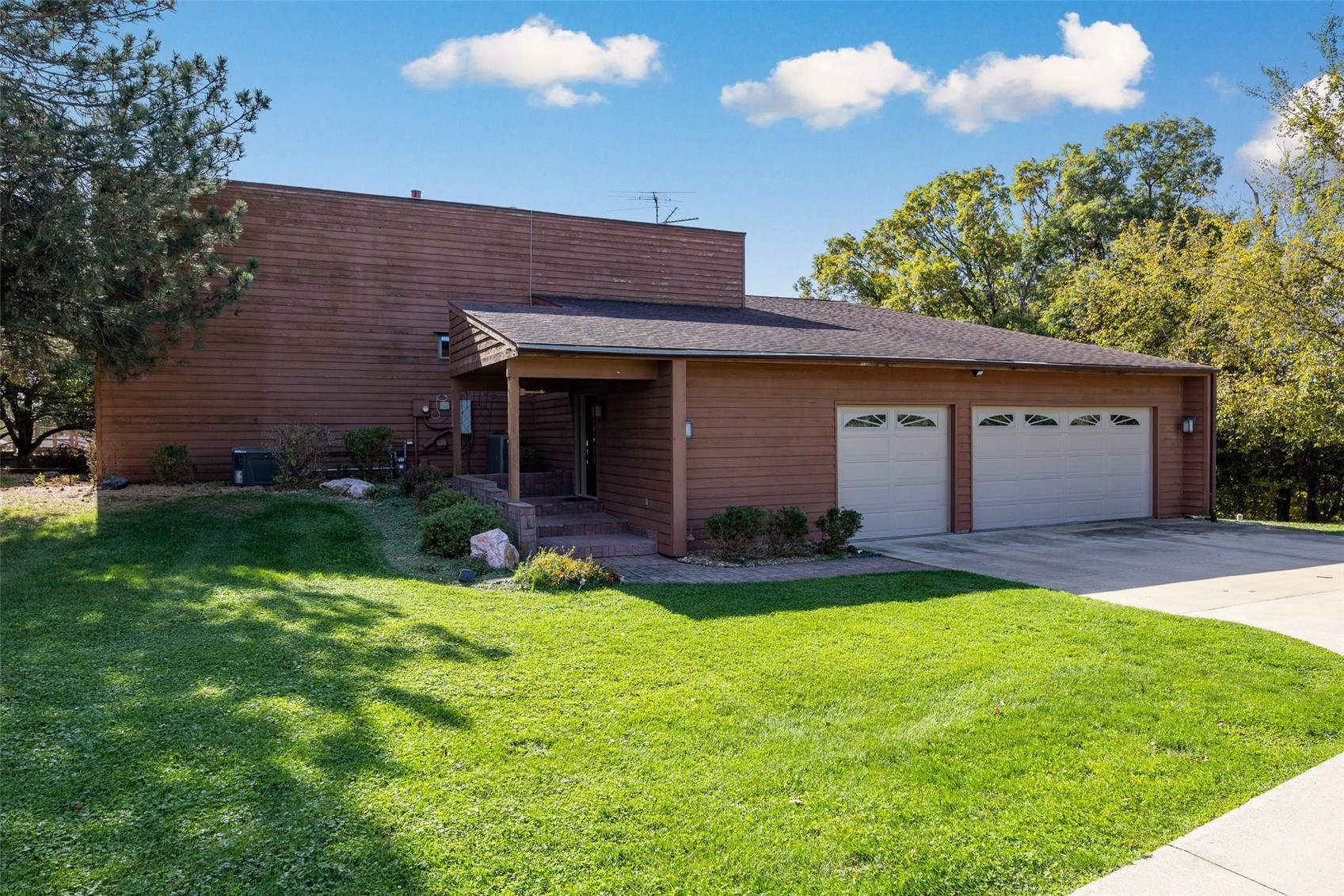 131 Rosedale Road SE Cedar Rapids IA 52403
