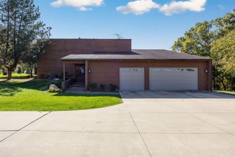 131 Rosedale Road SE Cedar Rapids IA 52403