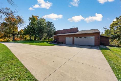 131 Rosedale Road SE Cedar Rapids IA 52403