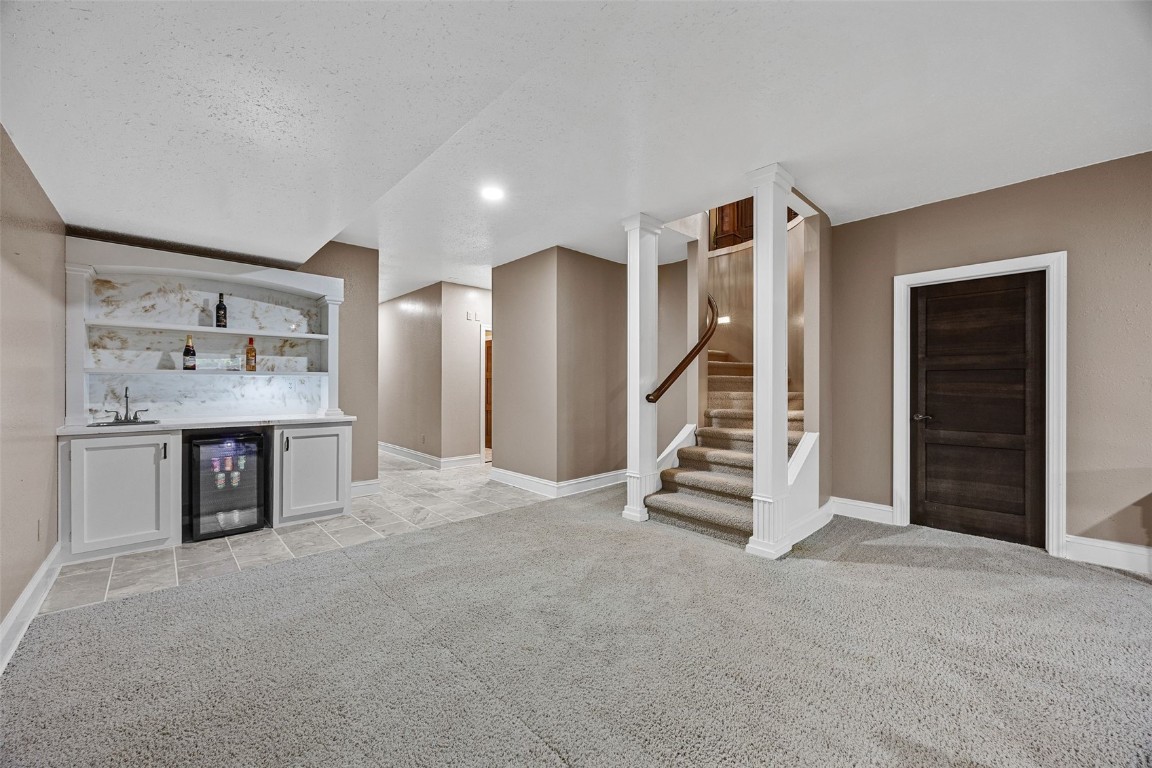 2470 Westwind Lane Cedar Rapids IA 52411