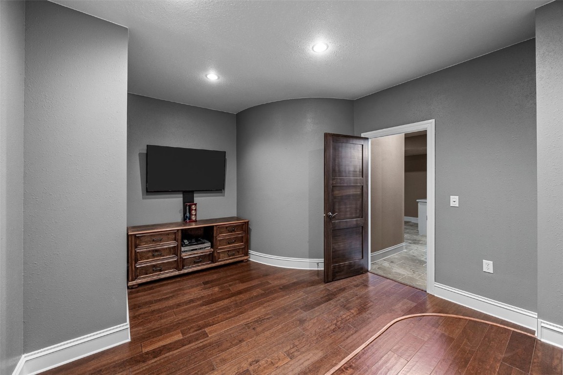 2470 Westwind Lane Cedar Rapids IA 52411