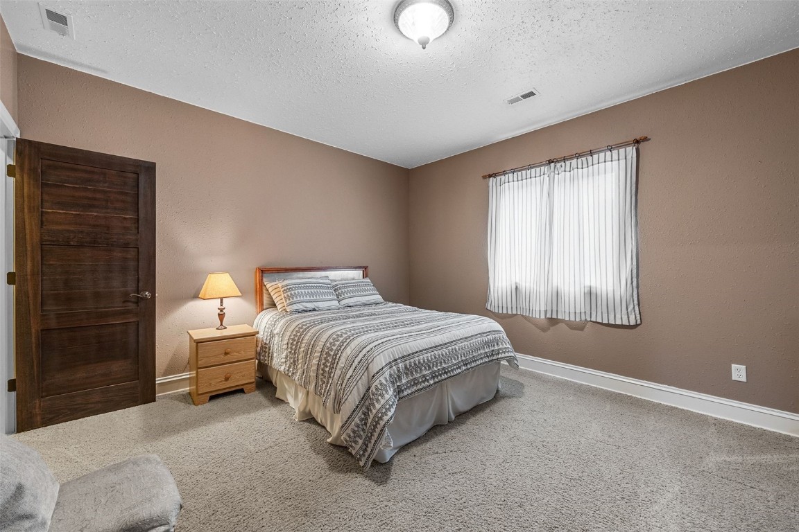 2470 Westwind Lane Cedar Rapids IA 52411