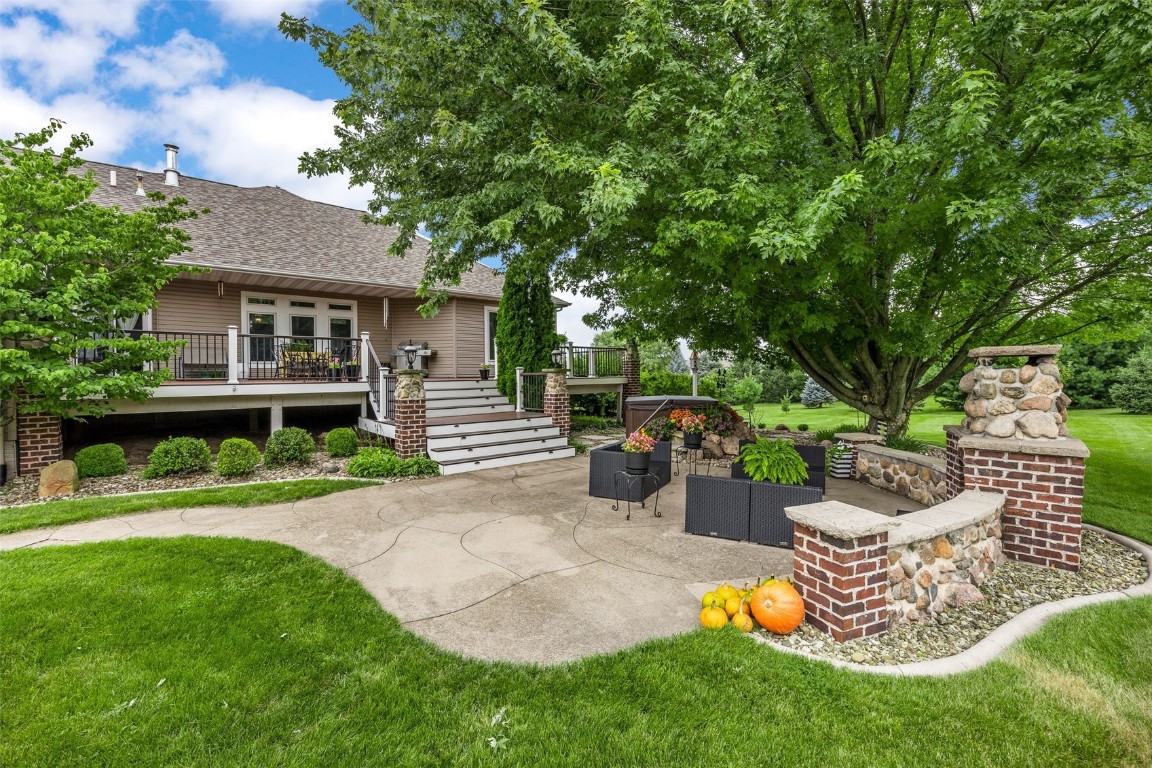 2470 Westwind Lane Cedar Rapids IA 52411
