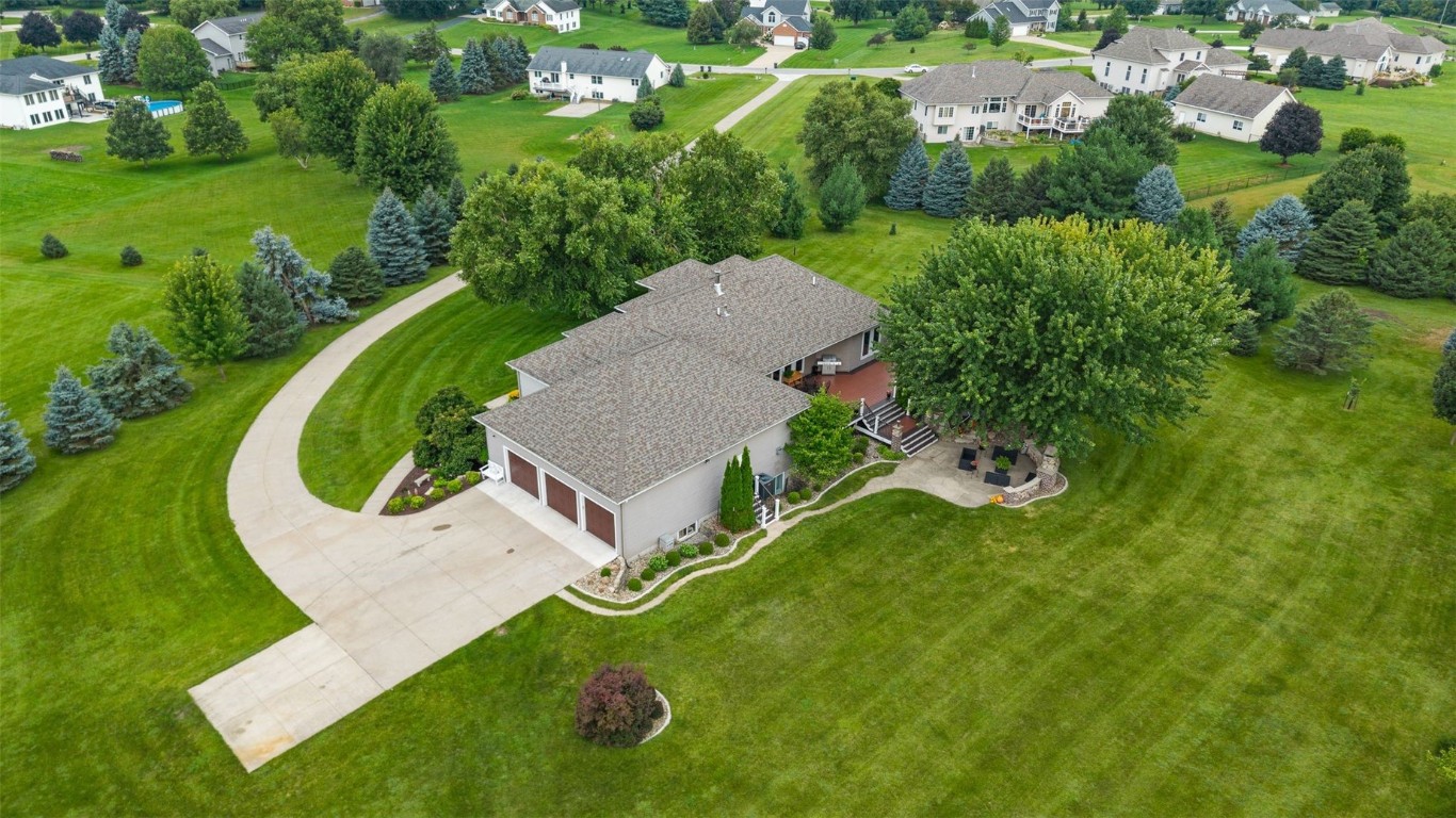 2470 Westwind Lane Cedar Rapids IA 52411