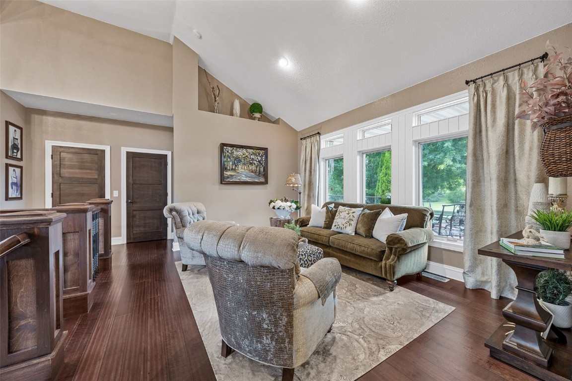 2470 Westwind Lane Cedar Rapids IA 52411