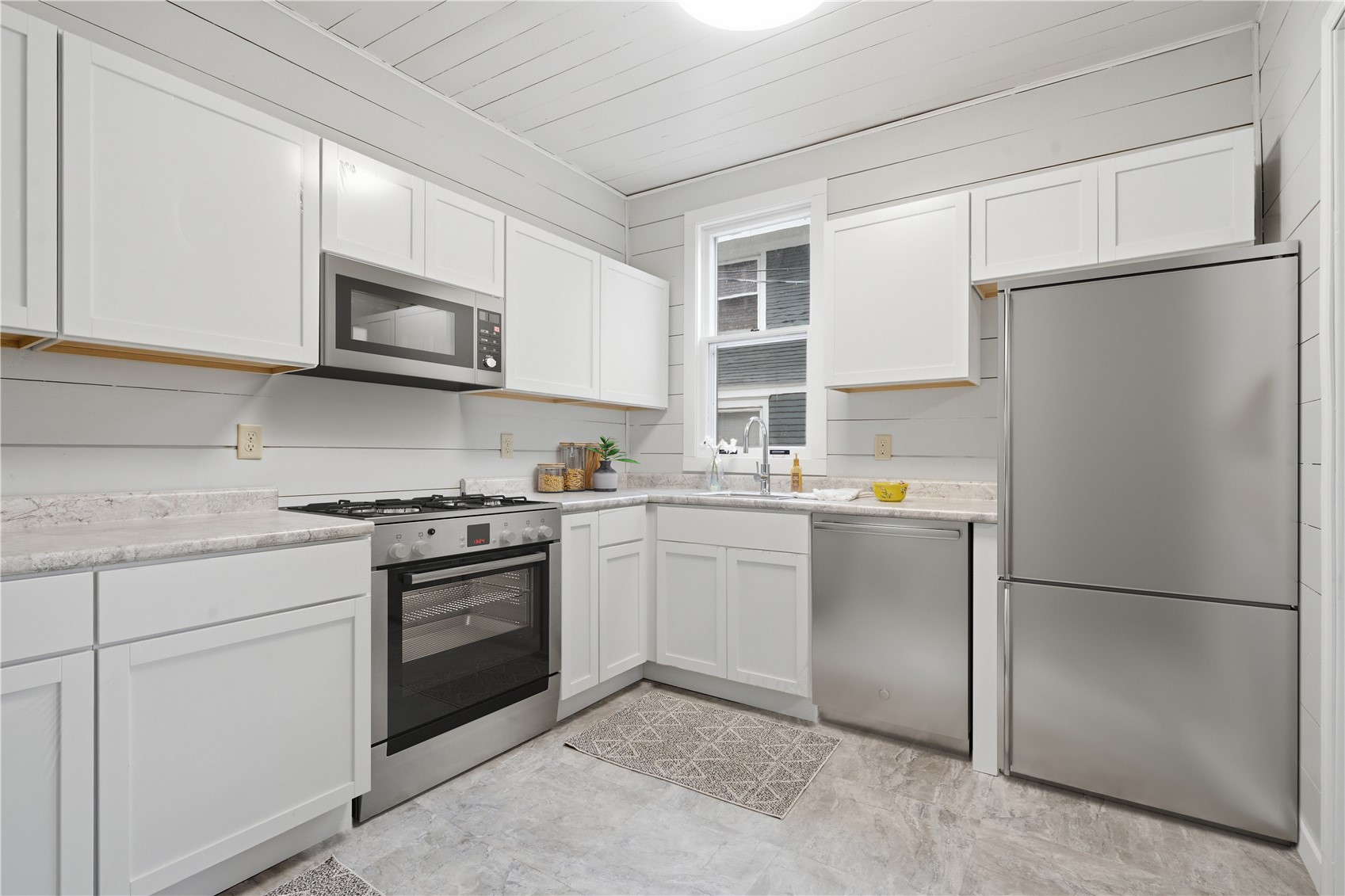 1431 5th Avenue SE Cedar Rapids IA 52403