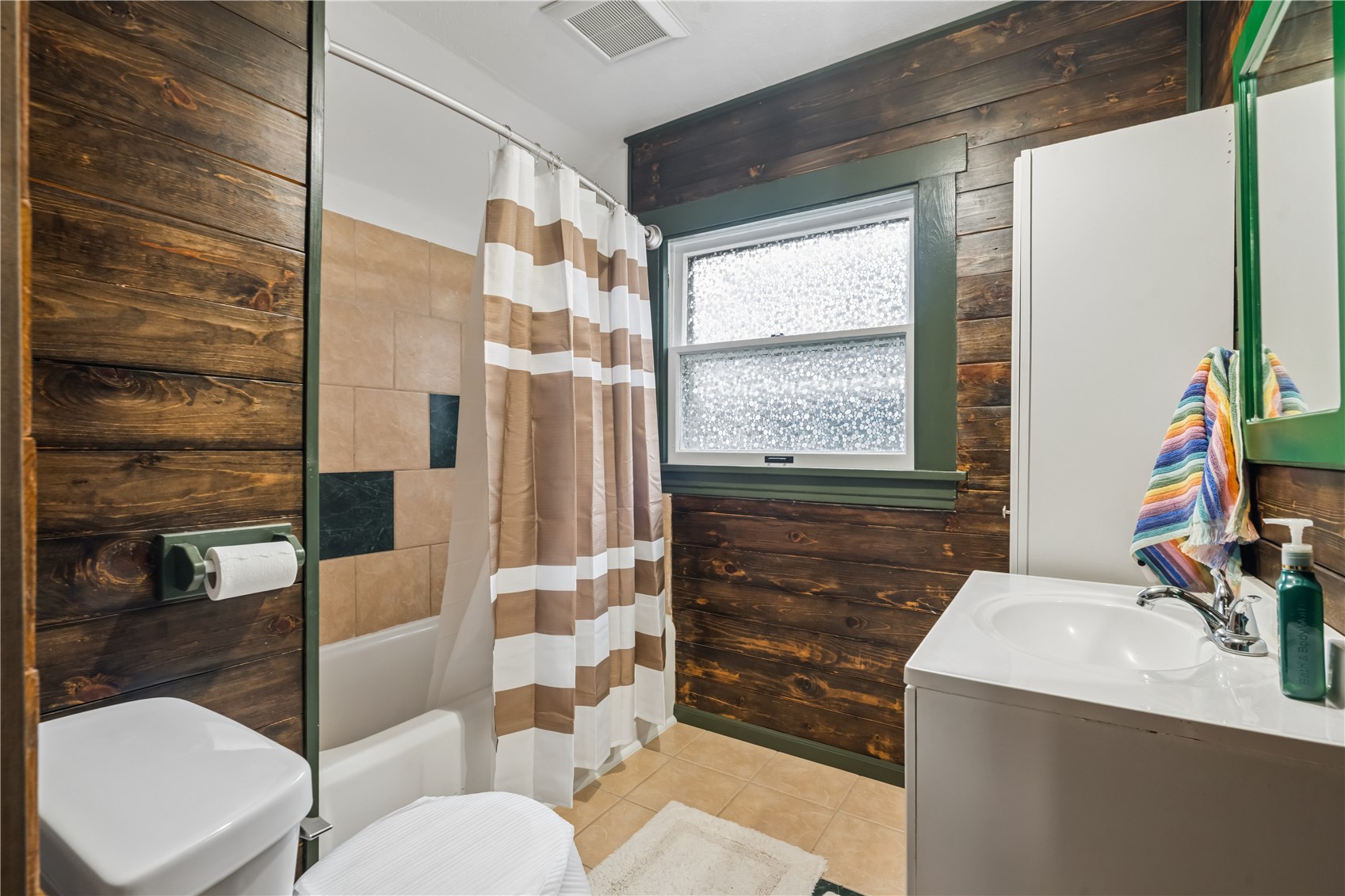 1431 5th Avenue SE Cedar Rapids IA 52403