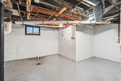 1431 5th Avenue SE Cedar Rapids IA 52403
