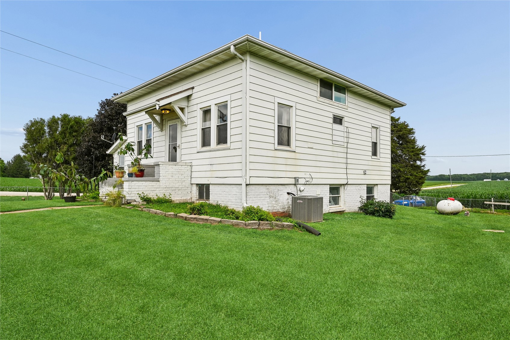 2797 Paris Road Central City IA 52214