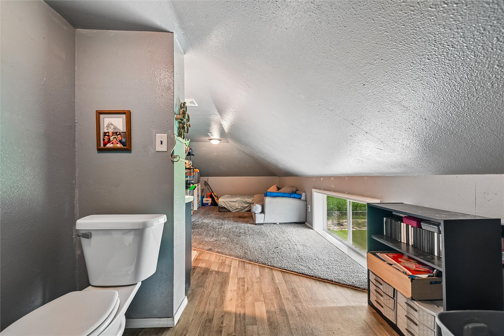2797 Paris Road Central City IA 52214