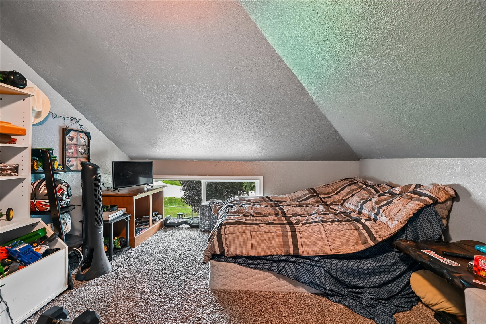 2797 Paris Road Central City IA 52214