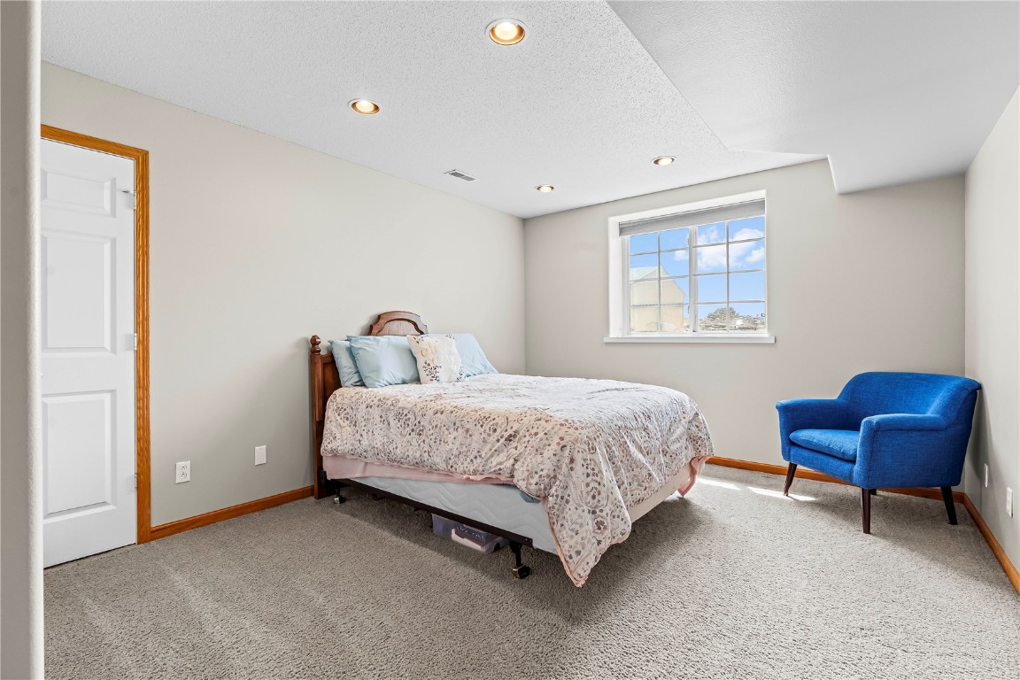 191 Bear Creek Court Palo IA 52324