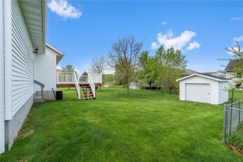 191 Bear Creek Court Palo IA 52324