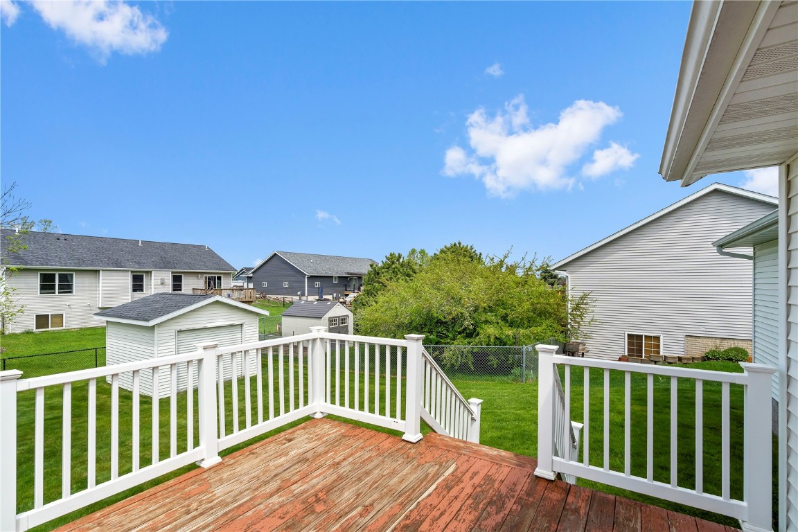 191 Bear Creek Court Palo IA 52324